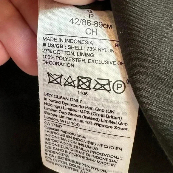 Banana Republic | Gray Black Embroidered Floral Print Bohemian Top Size S - Picture 9 of 10